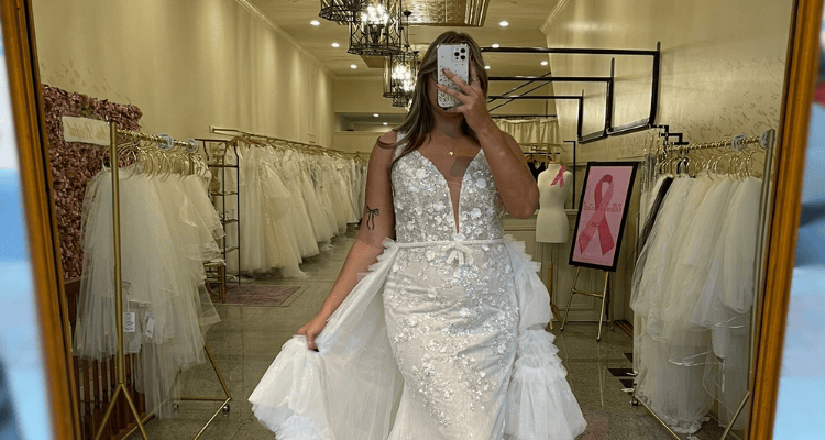 Choose the Perfect Wedding Dress for Your Body Type